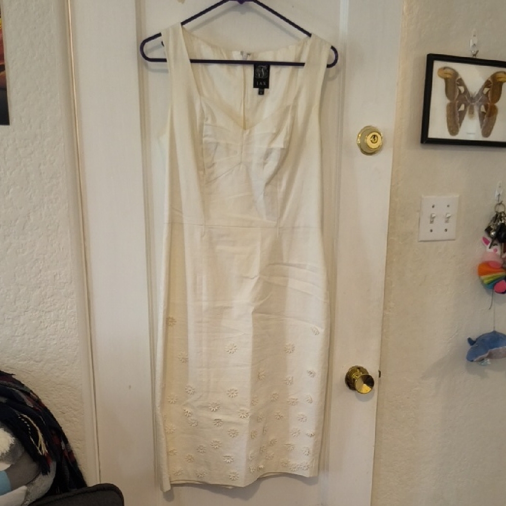 JAX | White Sleeveless Midi Dress